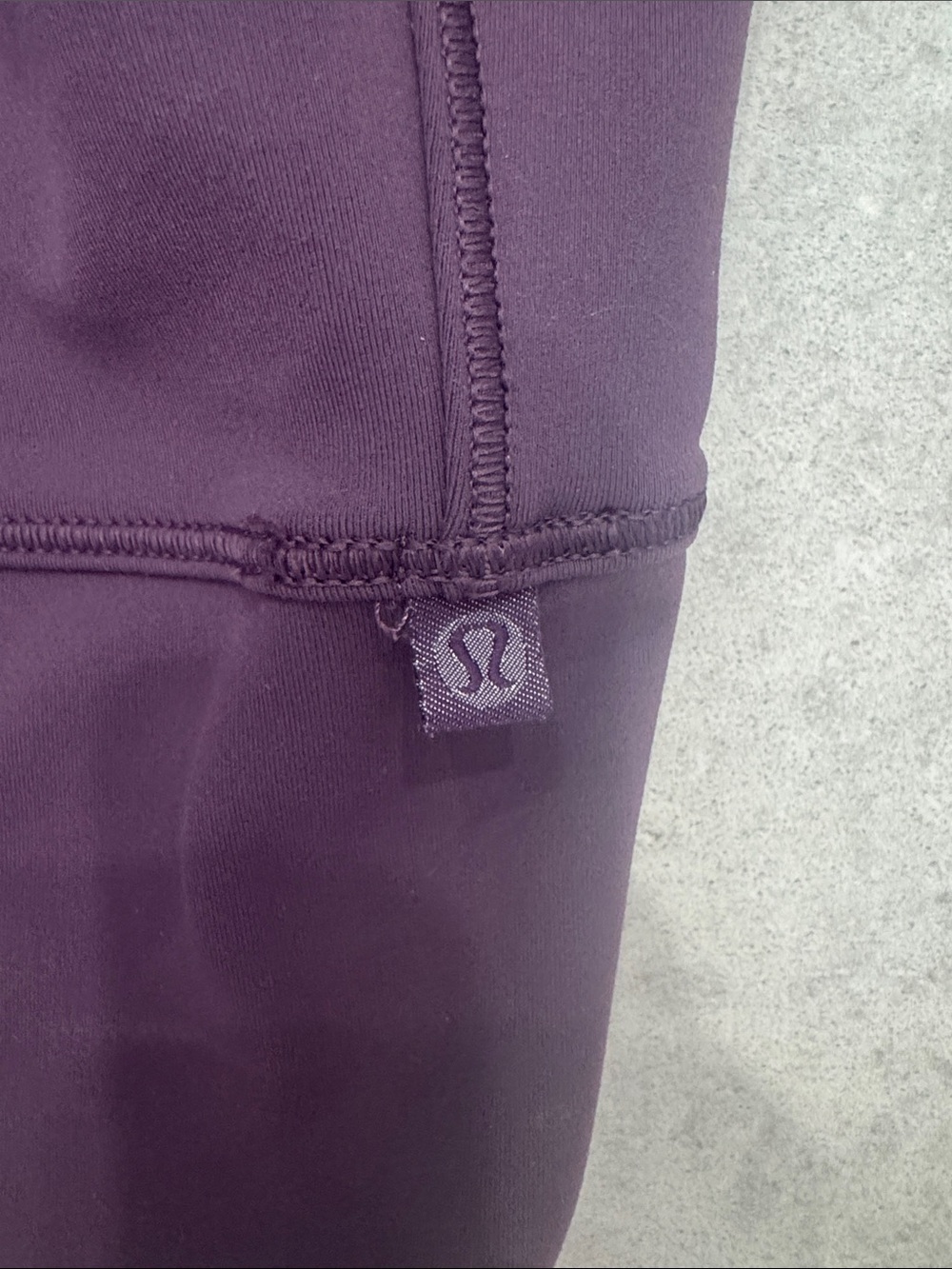 Lululemon Seamless Crop Tank Top in Deep Plum - Picture 3 of 3